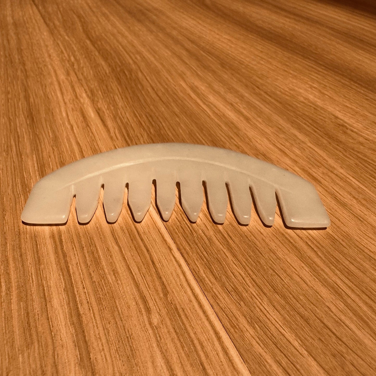 Jade Comb Gua Sha
