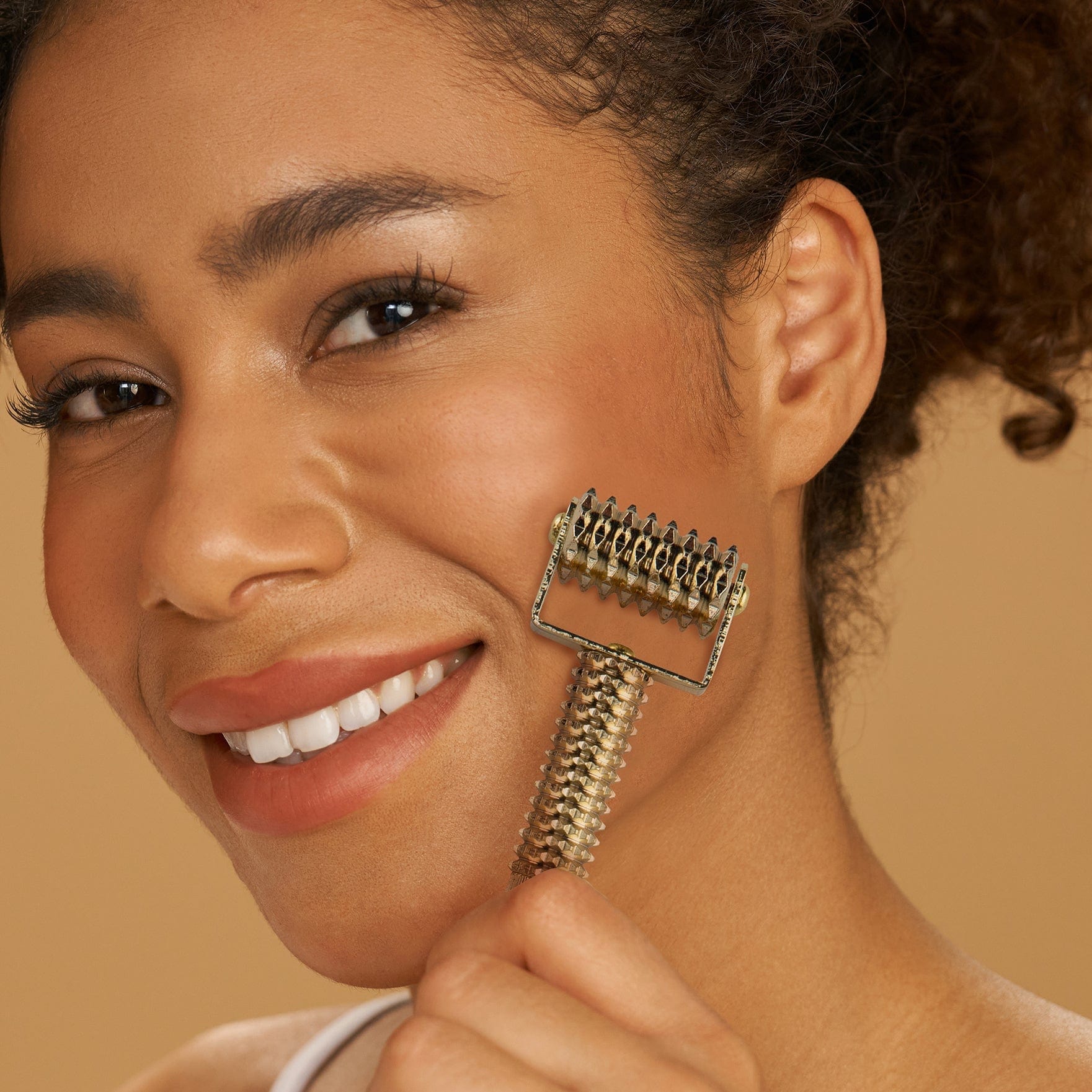 ZFL Gold Acupressure Roller - zonefacelift.shop